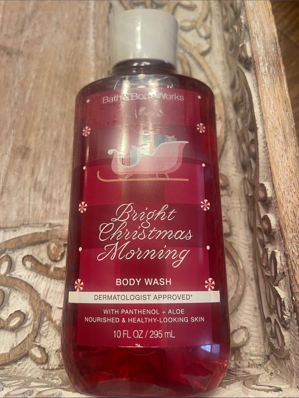 Bath & Body Works Bright Christmas Morning Body Wash Red
